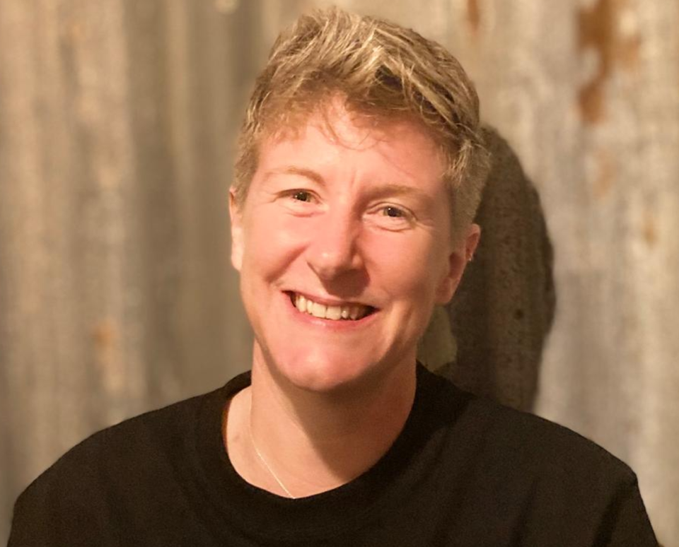 Kim Meeking headshot